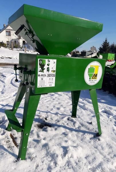 muud söödaseadmed M-Rol ZH122 Getreidequetsche Grain crusher Drtič obilí