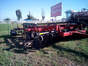 uus randaal Case IH MRX 690