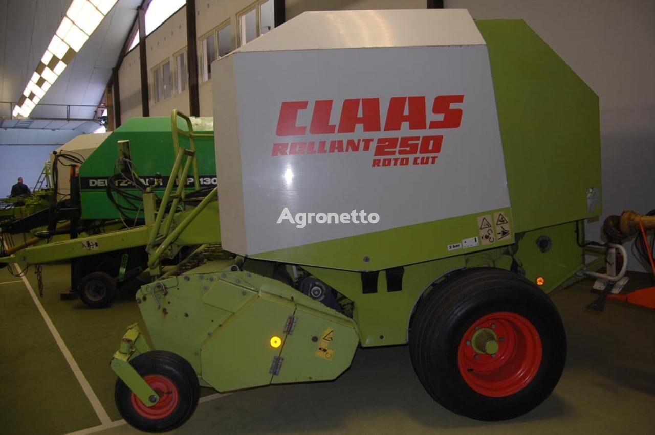 ruloonpress Claas Rollant 250 RC