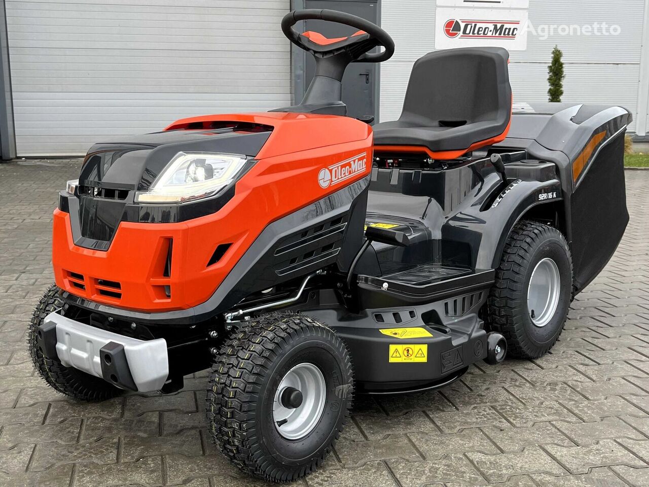 новый трактор газонокосилка Oleo-Mac 92R/16K