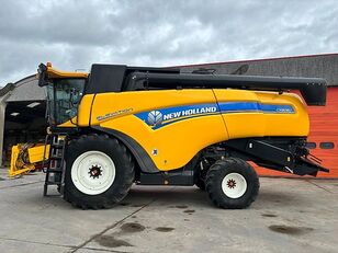 teraviljakombain New Holland CX 8080