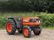 трактор колесный Kubota L4200 para peças по запчастям